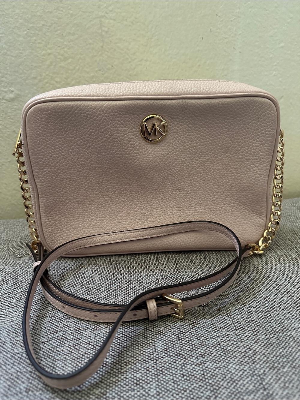 Michael Kors Blush Pebbled Leather Crossbody with Gold Chain